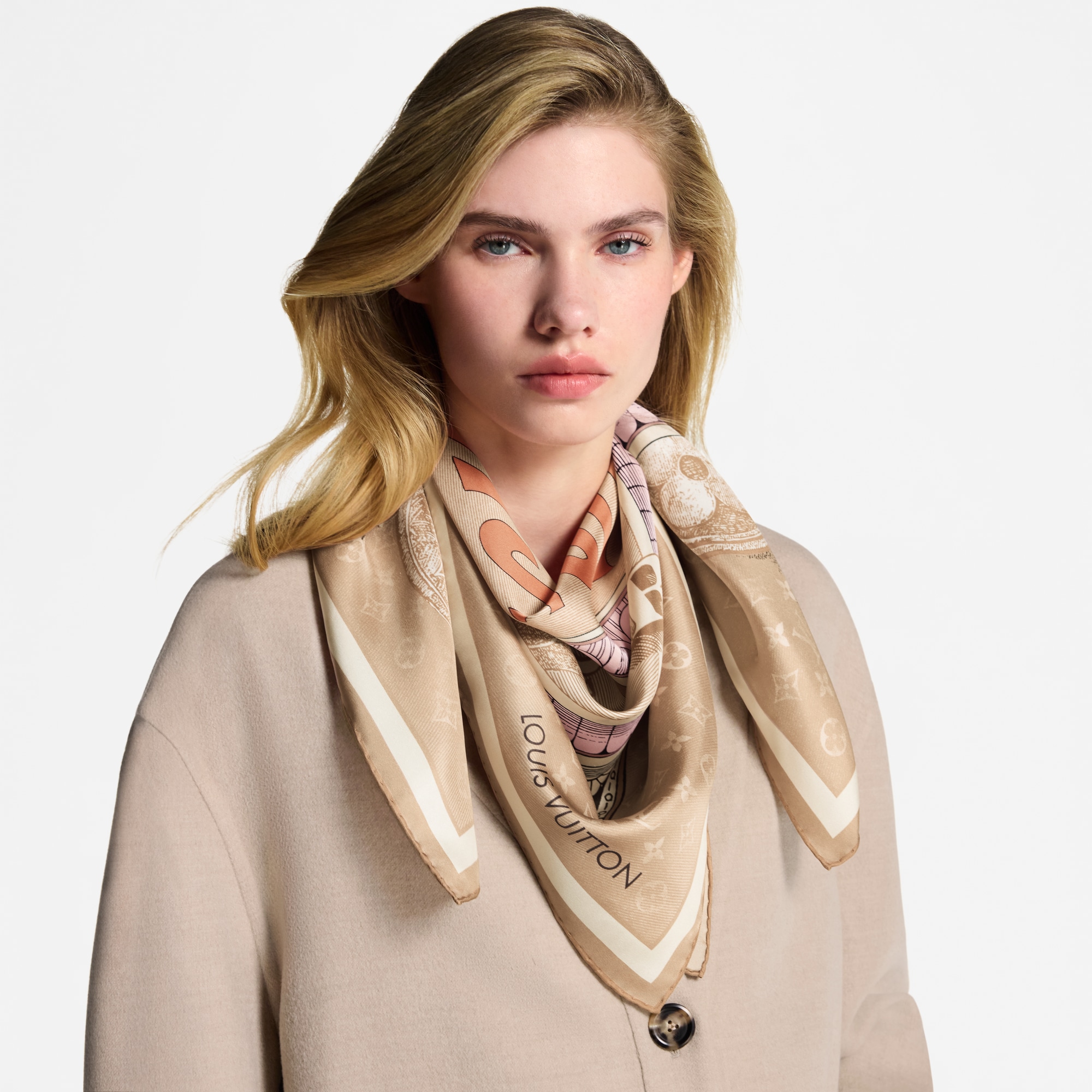 Malles Merveilleuses Square 90 S00 - Accessories | LOUIS VUITTON
